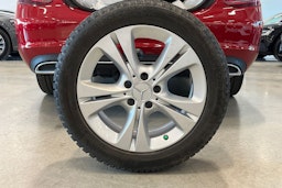 punainen Mercedes-Benz C 2019 kuva 33.