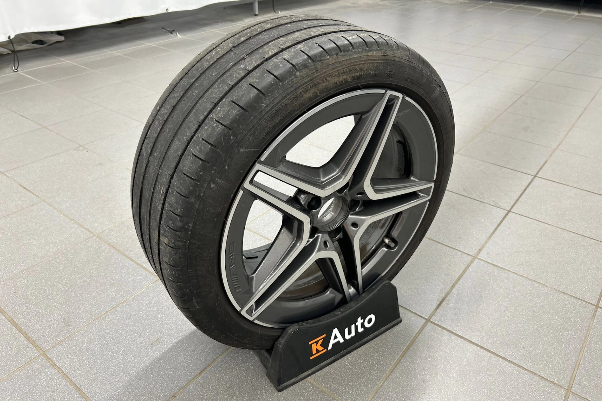 valkoinen Mercedes-Benz C 2020 kuva 13.