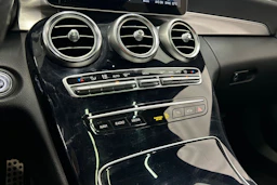 valkoinen Mercedes-Benz C 2020 kuva 24.
