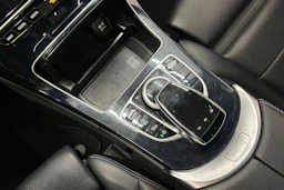 valkoinen Mercedes-Benz C 2020 kuva 25.