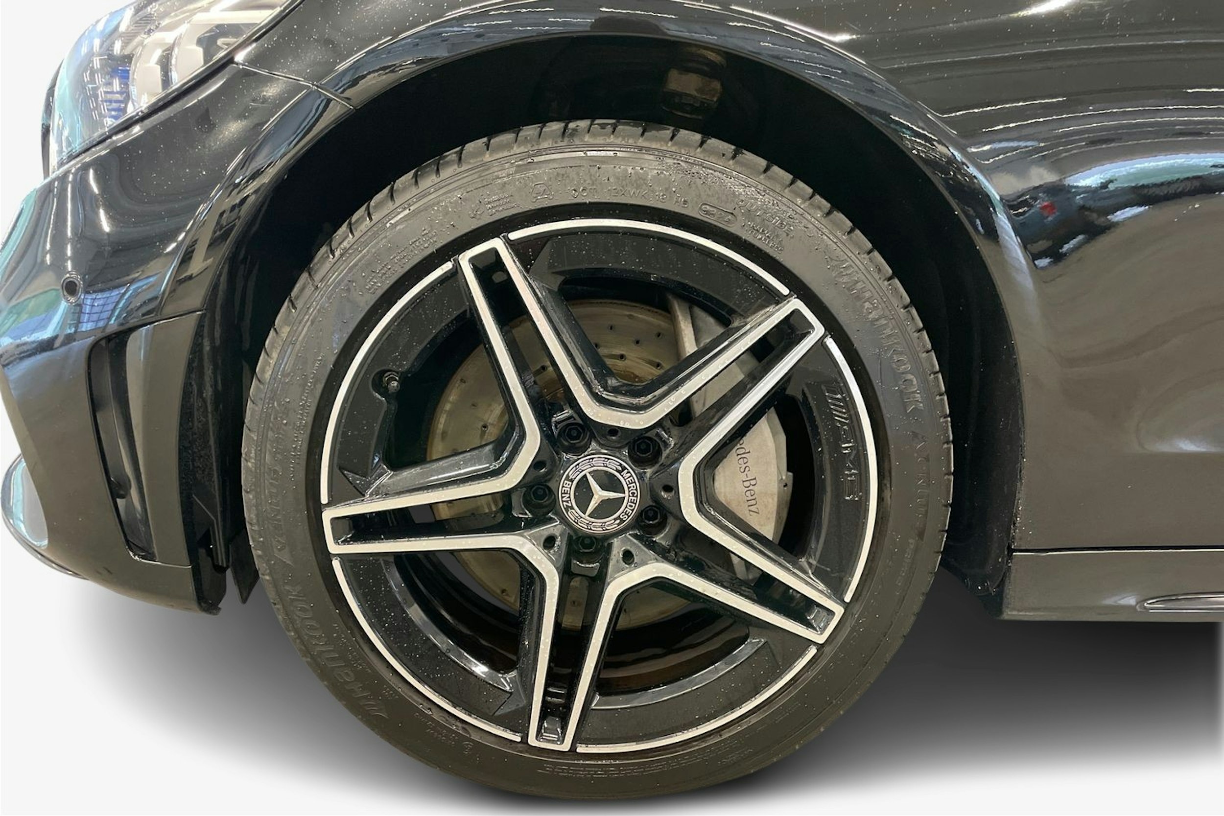 musta Mercedes-Benz C 2020 kuva 11.