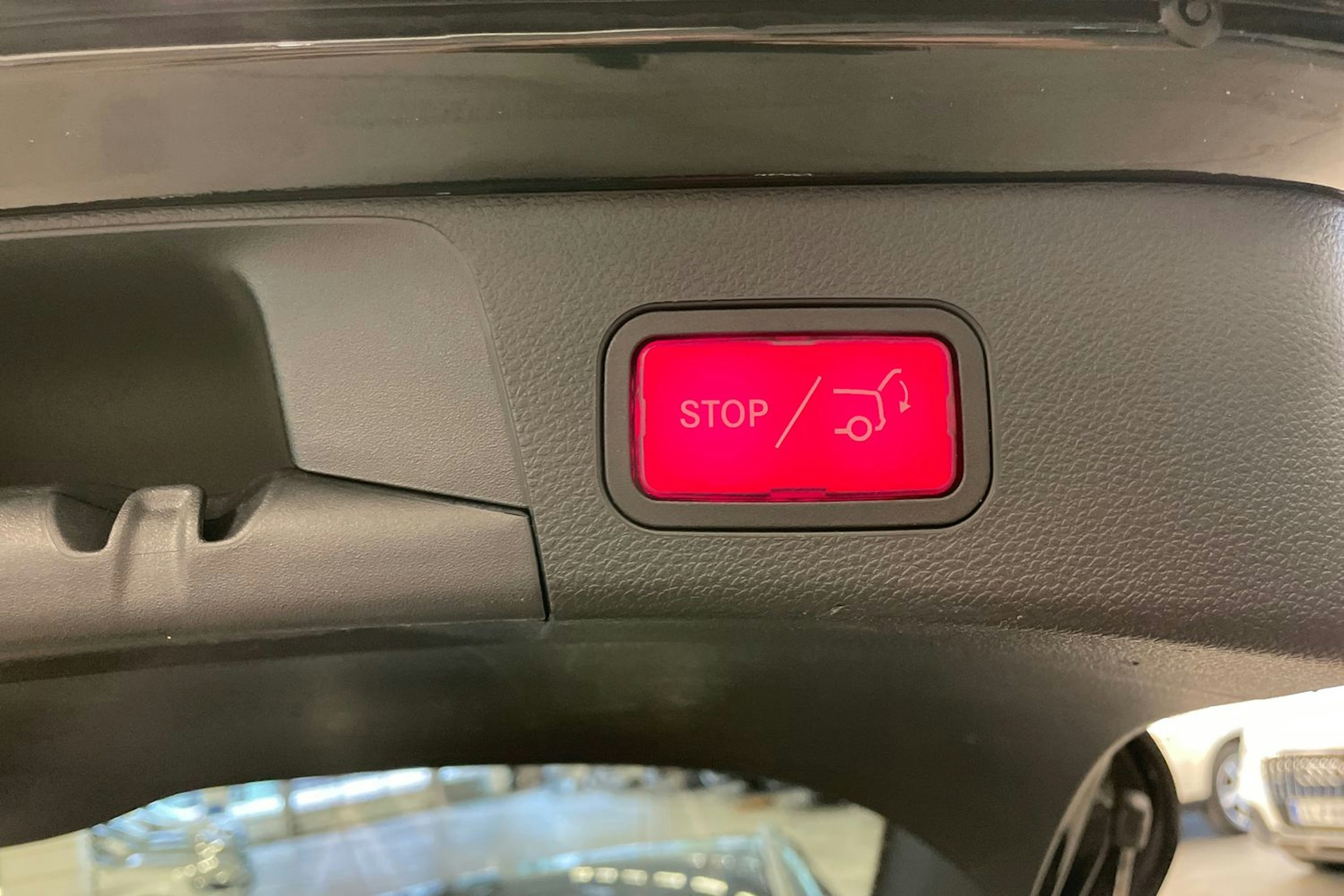 musta Mercedes-Benz C 2020 kuva 22.