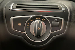 harmaa Mercedes-Benz C 2020 kuva 18.