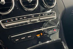 harmaa Mercedes-Benz C 2020 kuva 30.