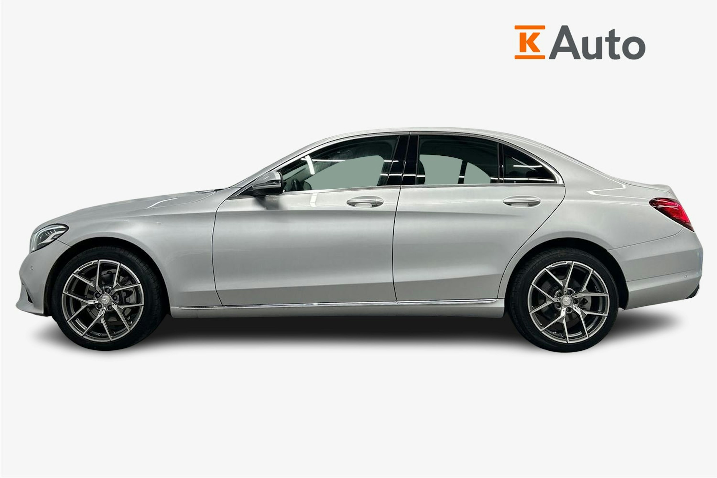 harmaa Mercedes-Benz C 2020 kuva 6.