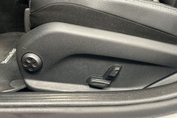 harmaa Mercedes-Benz C 2020 kuva 16.