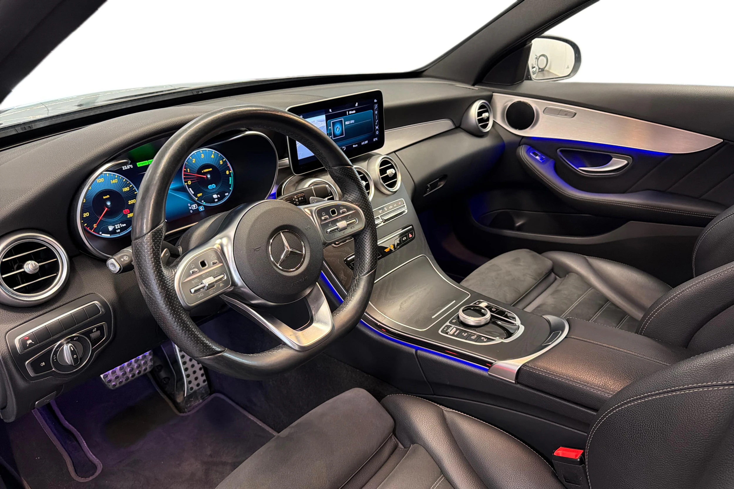Harmaa Mercedes-Benz C 2020 kuva 6.