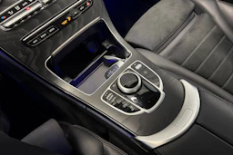 Harmaa Mercedes-Benz C 2020 kuva 20.