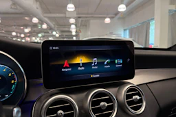Harmaa Mercedes-Benz C 2020 kuva 22.