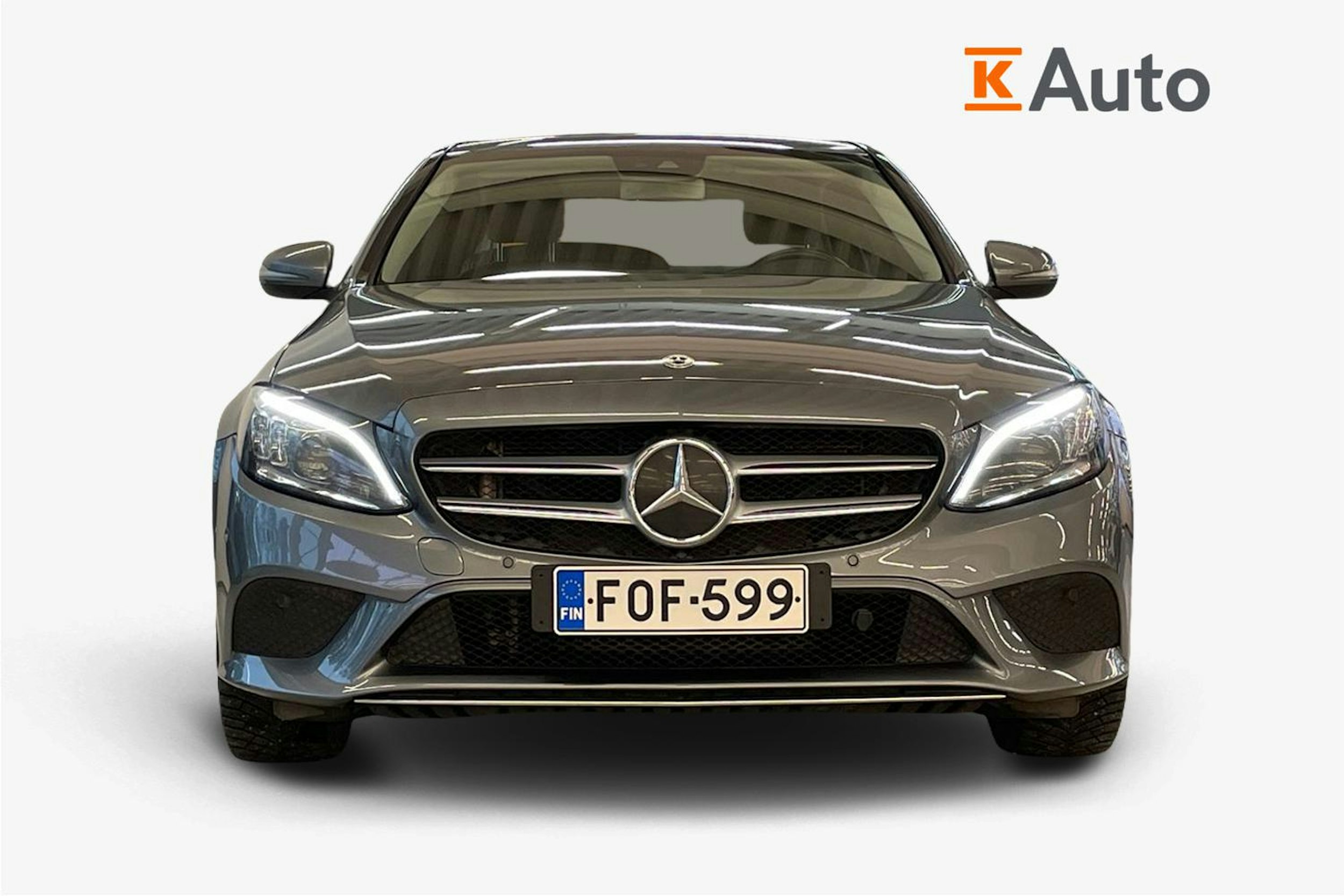 Harmaa Mercedes-Benz C 2020 kuva 4.