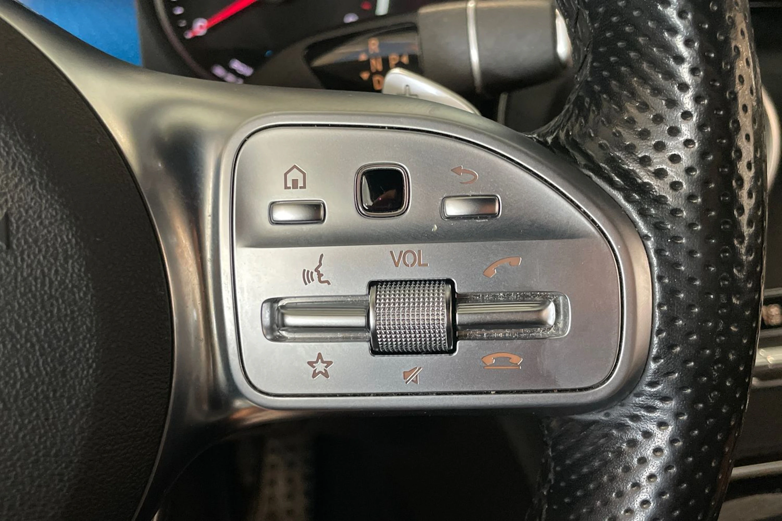 musta Mercedes-Benz C 2020 kuva 12.