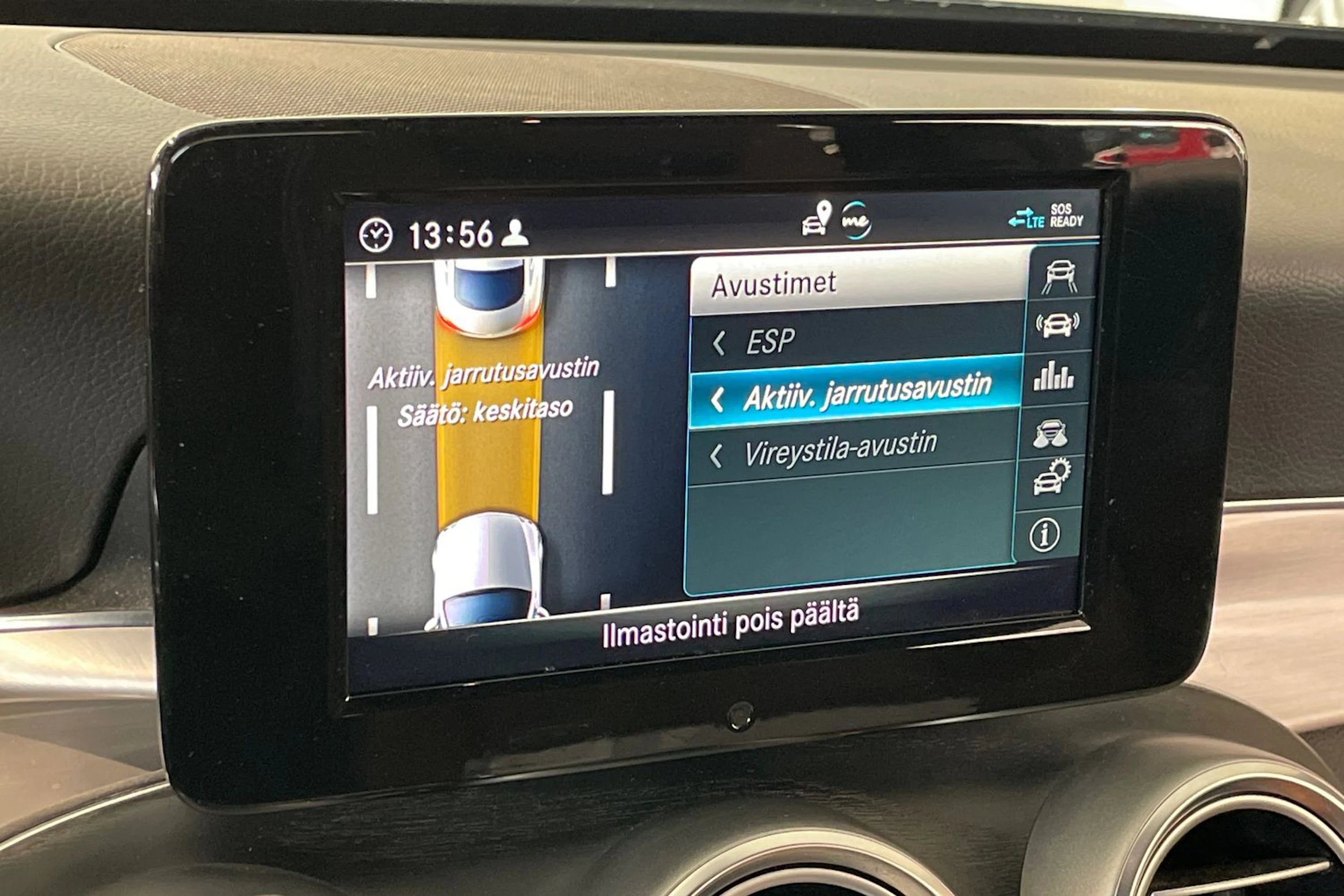 musta Mercedes-Benz C 2020 kuva 17.