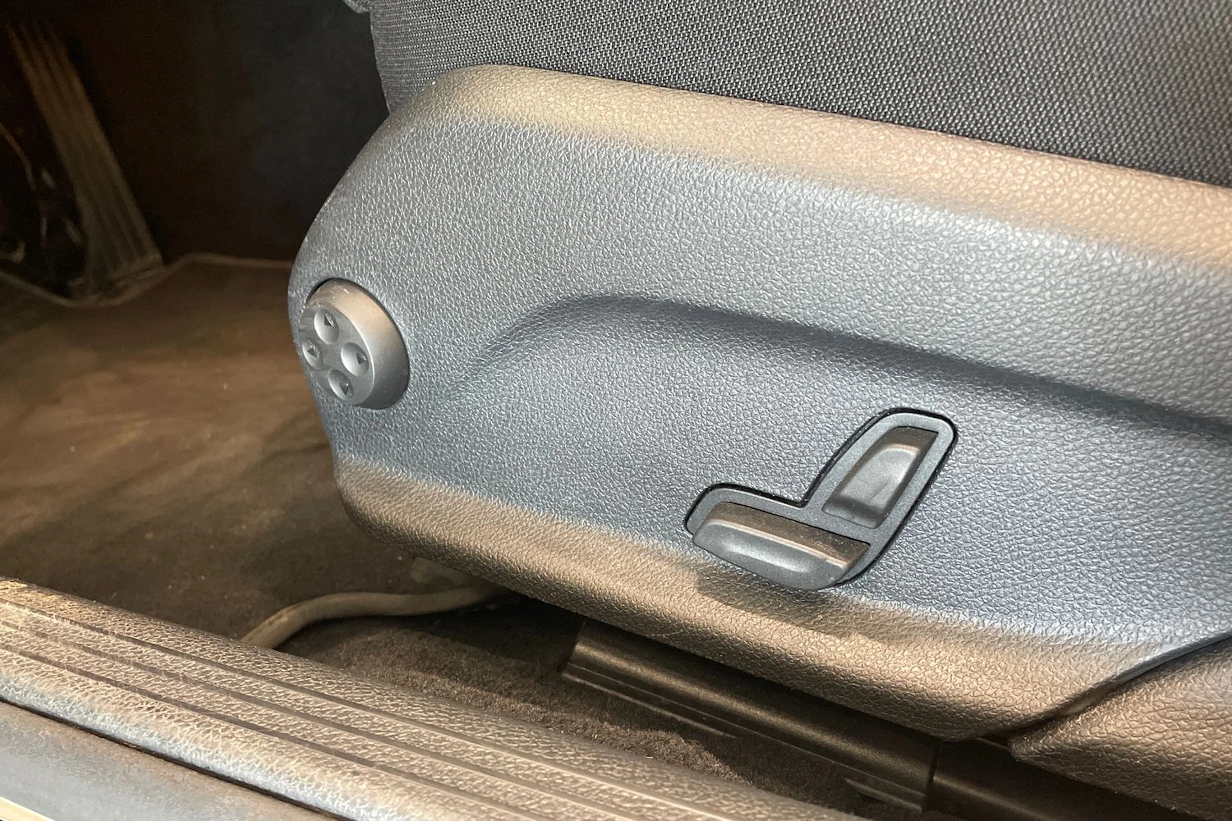 valkoinen Mercedes-Benz C 2020 kuva 16.