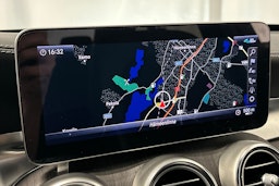 sininen Mercedes-Benz C 2020 kuva 25.