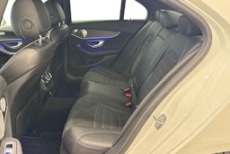 Valkoinen Mercedes-Benz C 2020 kuva 10.