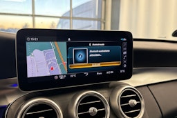 Valkoinen Mercedes-Benz C 2020 kuva 23.