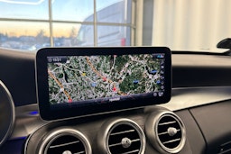 Valkoinen Mercedes-Benz C 2020 kuva 24.