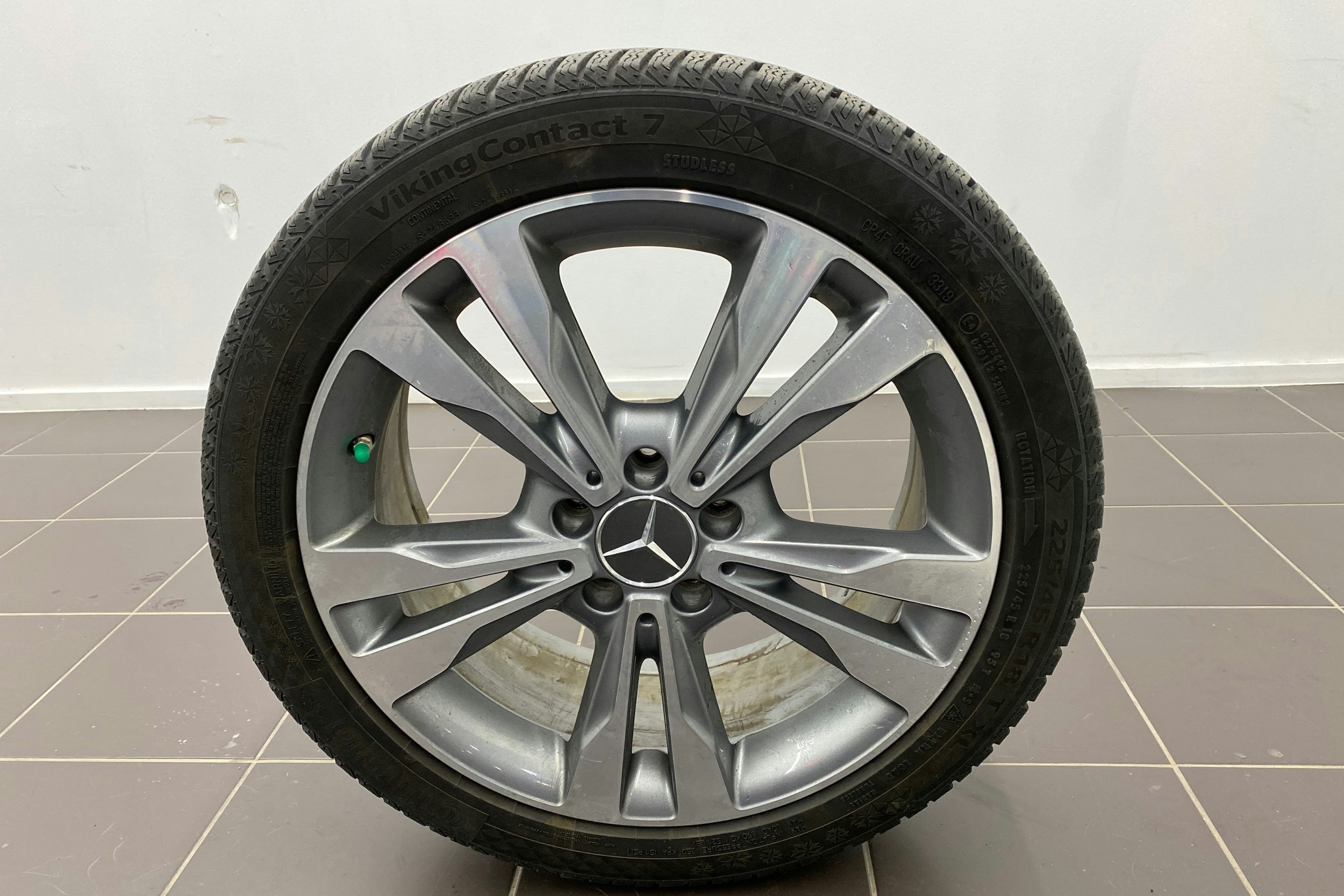 Musta Mercedes-Benz C 2020 kuva 11.