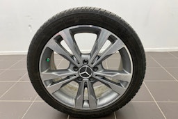 Musta Mercedes-Benz C 2020 kuva 11.