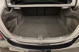 Musta Mercedes-Benz C 2020 kuva 13.