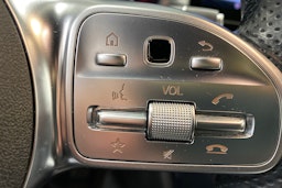 Musta Mercedes-Benz C 2020 kuva 19.