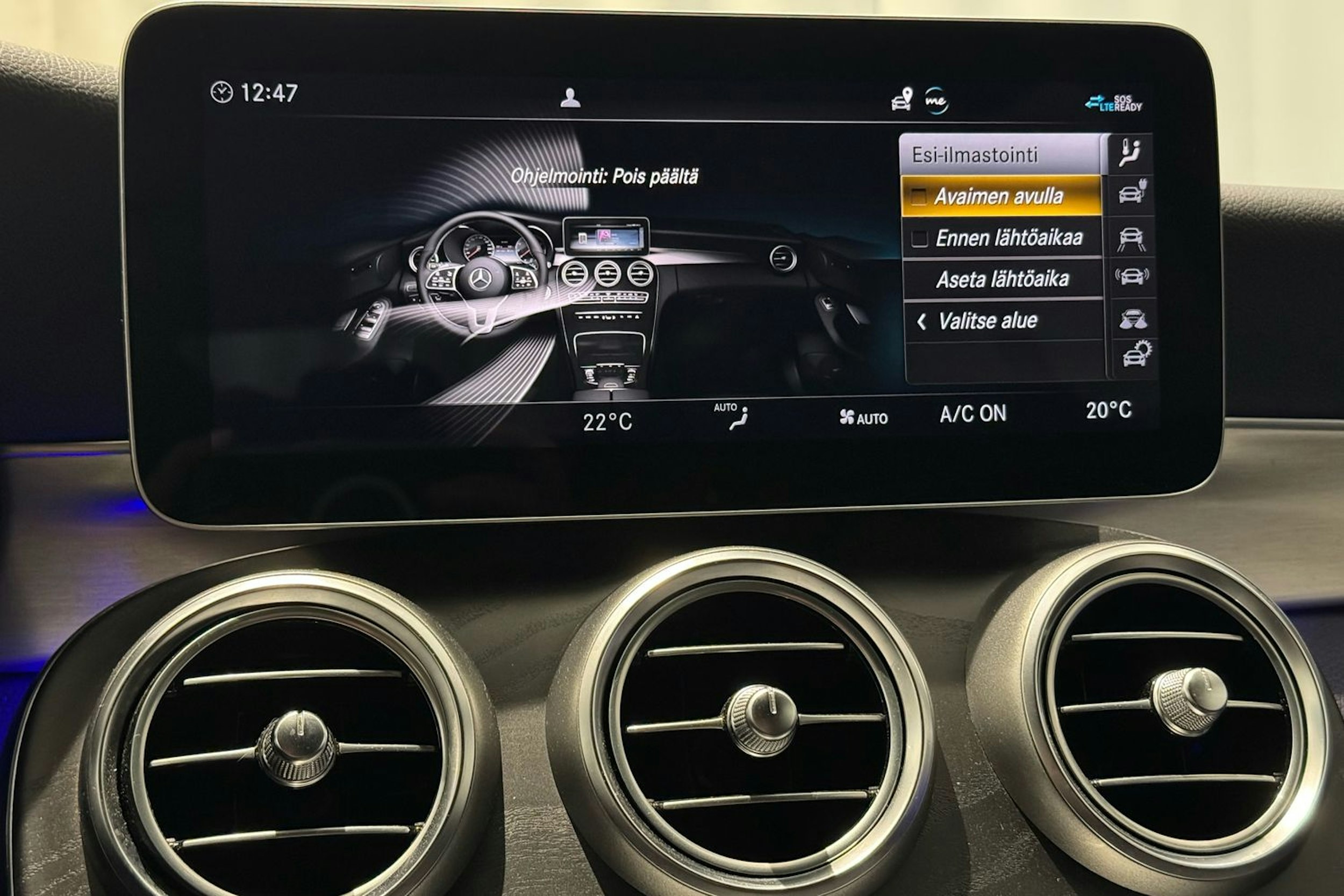 musta Mercedes-Benz C 2020 kuva 22.