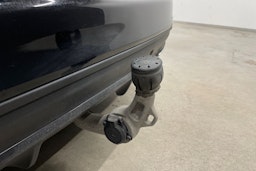 musta Mercedes-Benz C 2020 kuva 35.