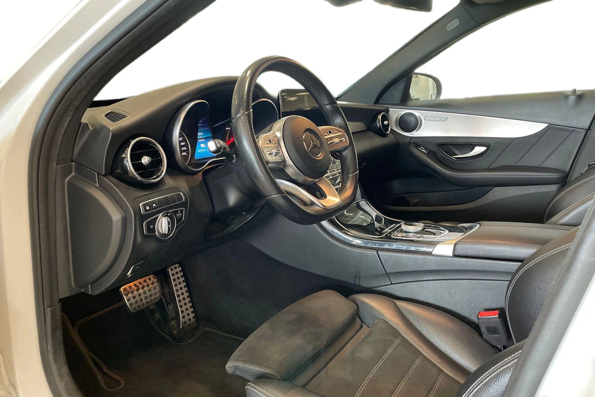 valkoinen Mercedes-Benz C 2020 kuva 6.