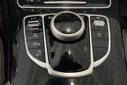valkoinen Mercedes-Benz C 2020 kuva 25.