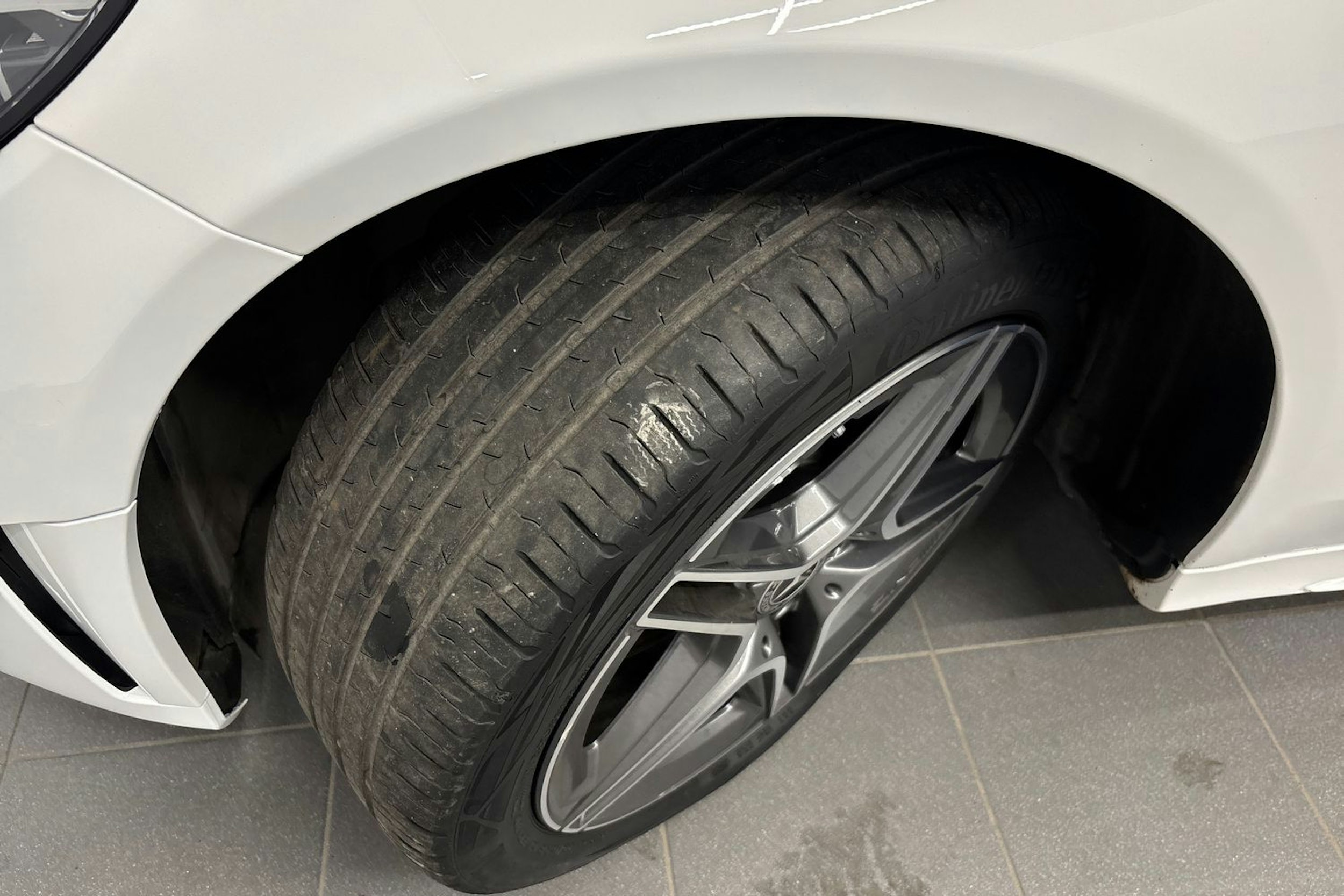 valkoinen Mercedes-Benz C 2020 kuva 13.
