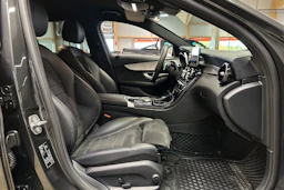 harmaa Mercedes-Benz C 2020 kuva 11.