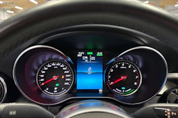 harmaa Mercedes-Benz C 2020 kuva 19.