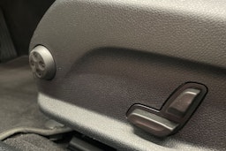 Valkoinen Mercedes-Benz C 2020 kuva 15.