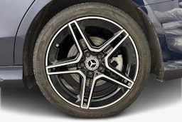 sininen Mercedes-Benz C 2021 kuva 11.