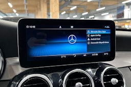 musta Mercedes-Benz C 2021 kuva 20.