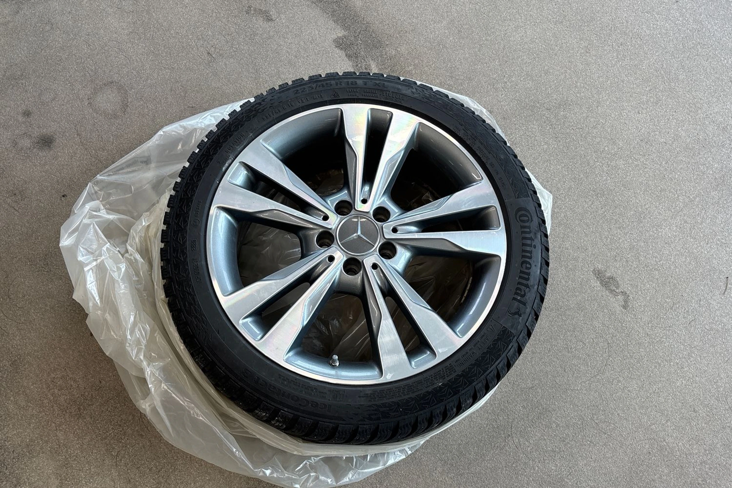 sininen Mercedes-Benz C 2021 kuva 13.