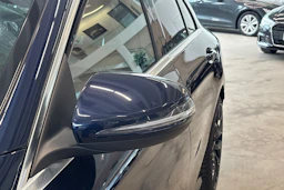 sininen Mercedes-Benz C 2021 kuva 21.