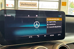 sininen Mercedes-Benz C 2021 kuva 39.