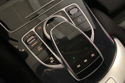 harmaa Mercedes-Benz C 2021 kuva 32.