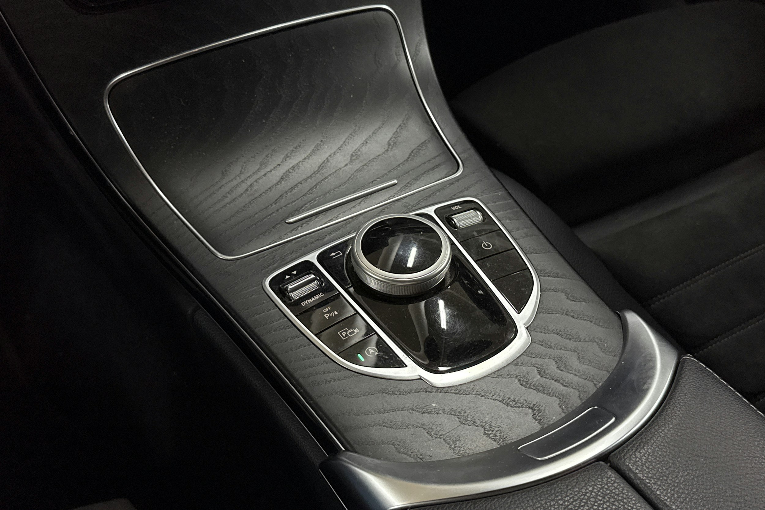 harmaa Mercedes-Benz C 2021 kuva 20.