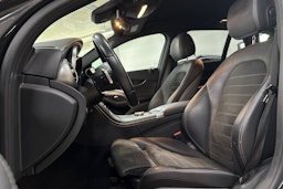 harmaa Mercedes-Benz C 2021 kuva 22.