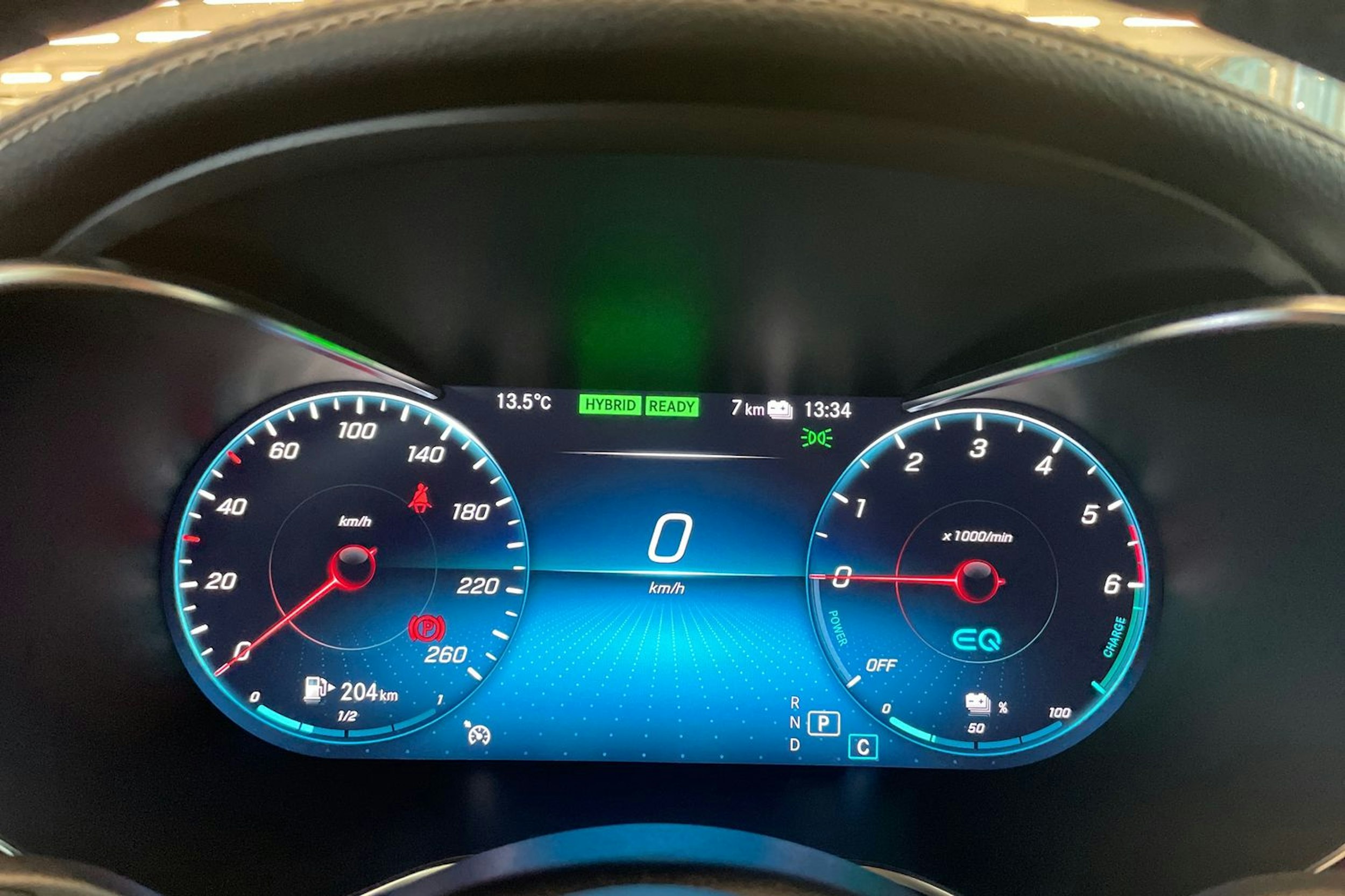 harmaa Mercedes-Benz C 2021 kuva 14.