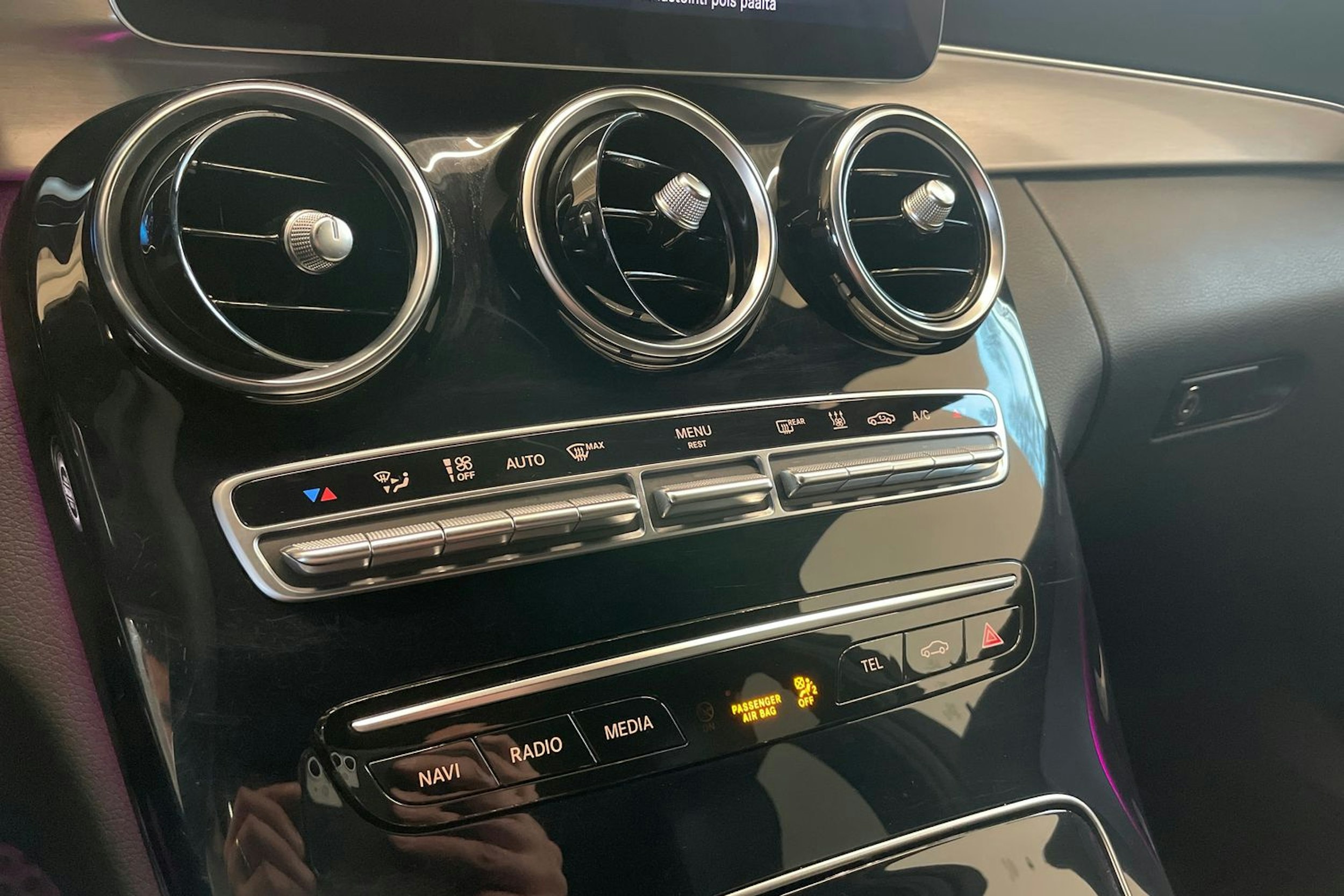 harmaa Mercedes-Benz C 2021 kuva 17.