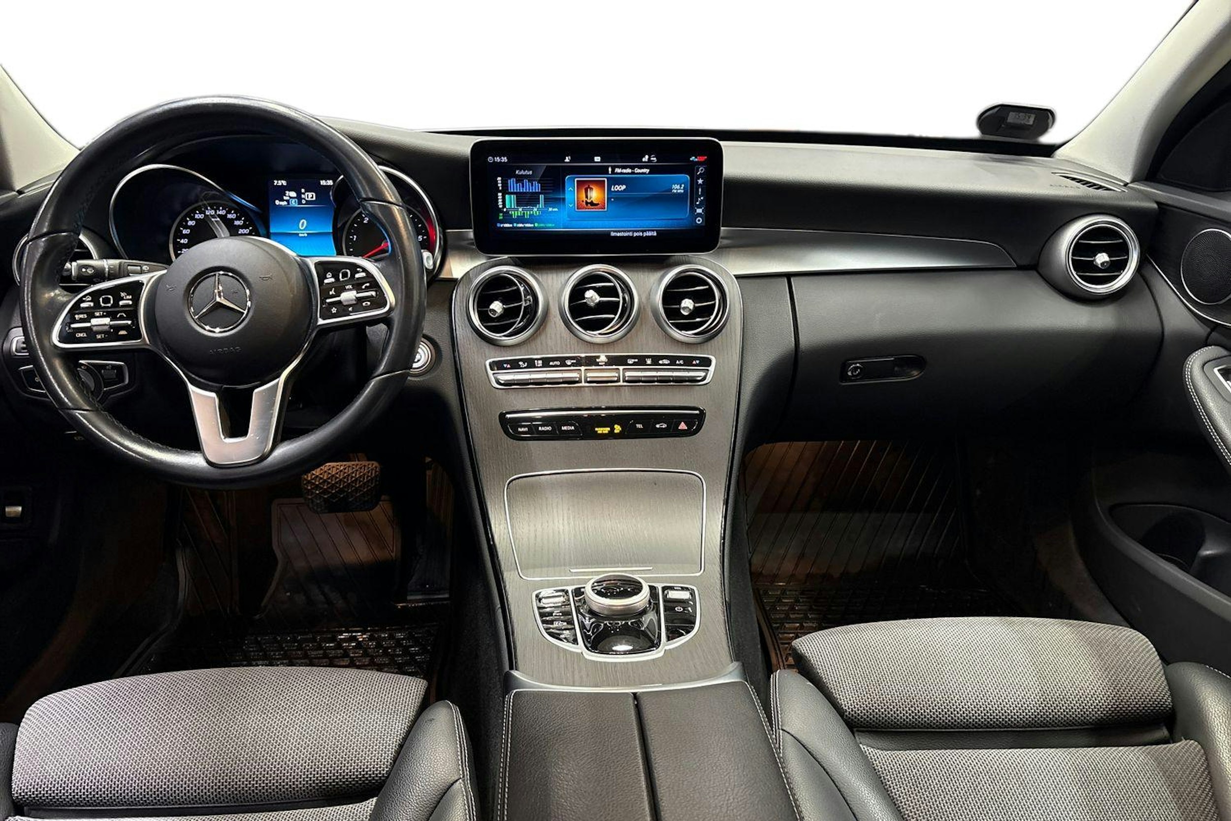 harmaa Mercedes-Benz C 2021 kuva 9.