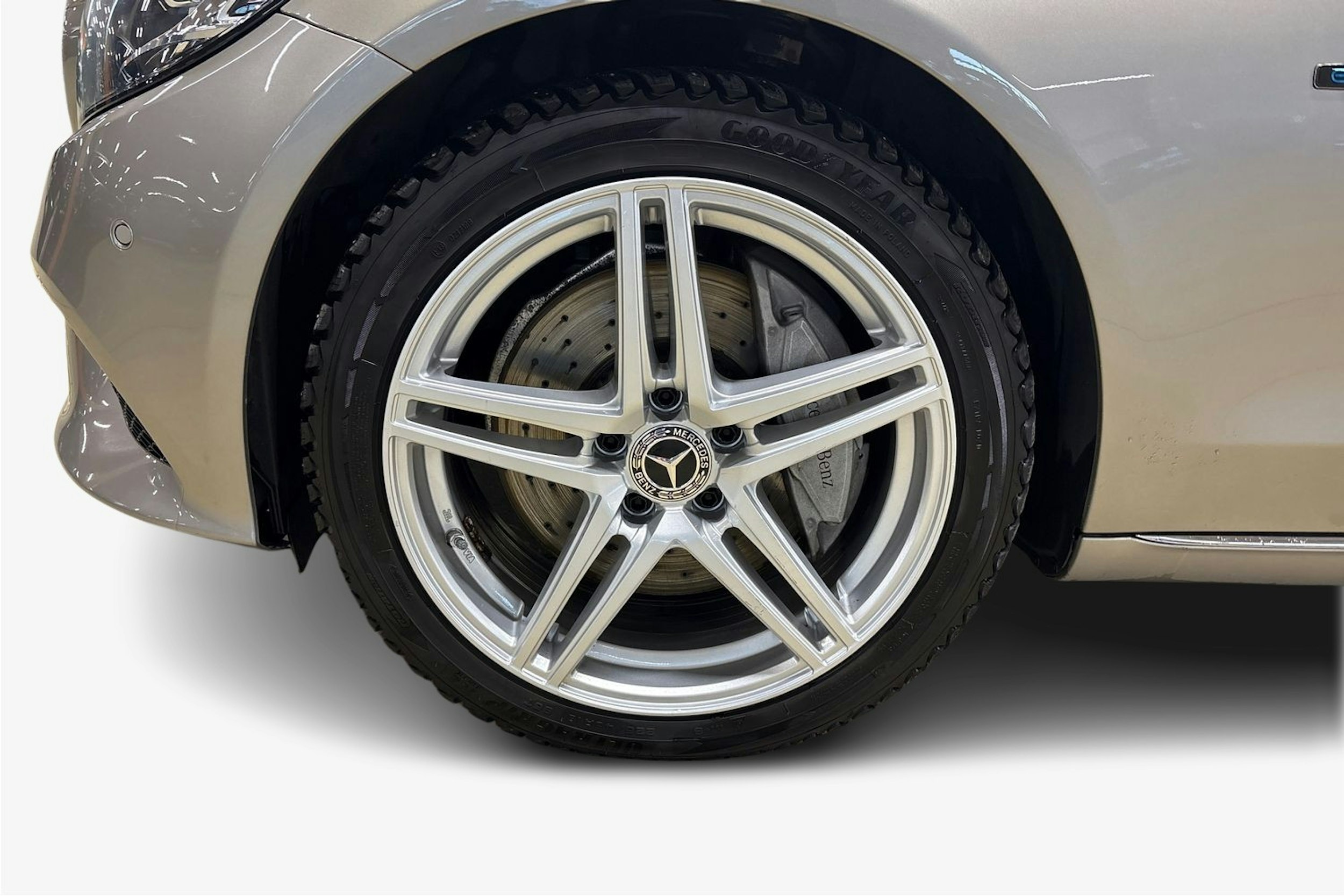 harmaa Mercedes-Benz C 2021 kuva 11.