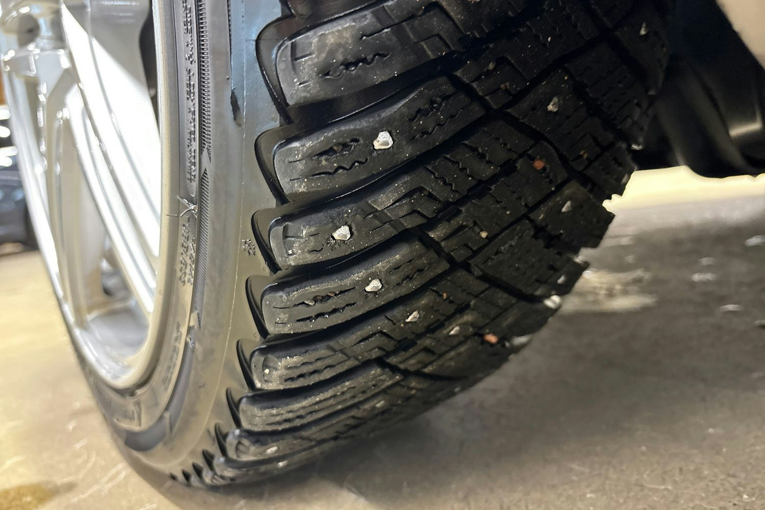 harmaa Mercedes-Benz C 2021 kuva 14.