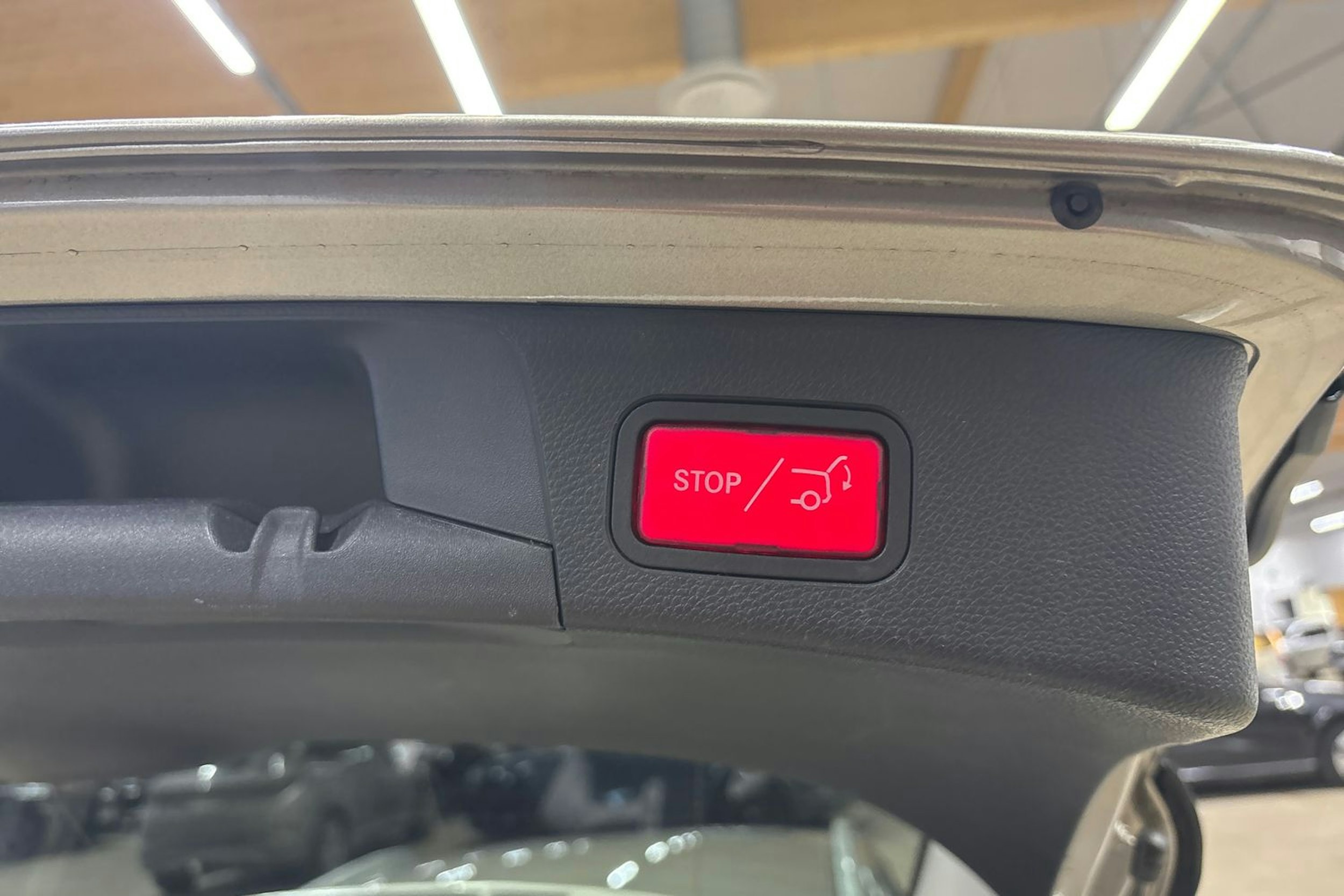 harmaa Mercedes-Benz C 2021 kuva 25.