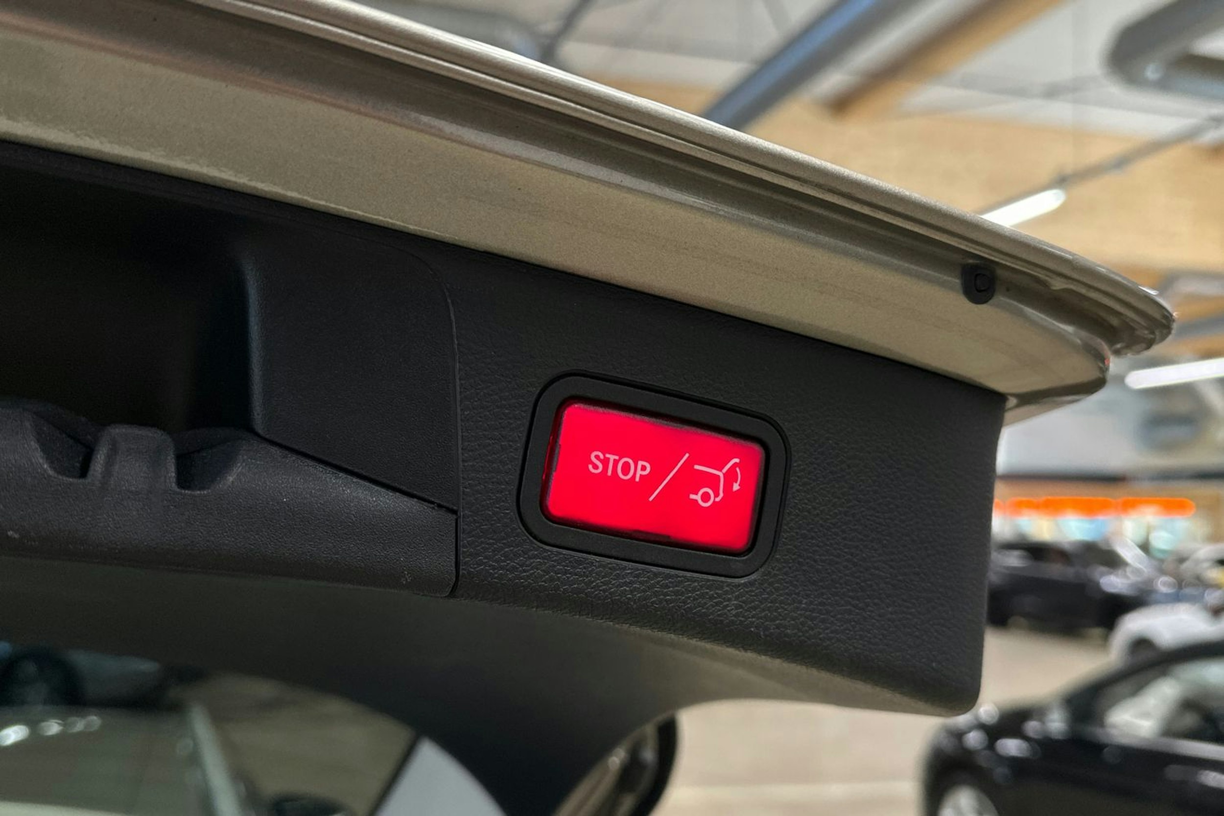 harmaa Mercedes-Benz C 2021 kuva 29.