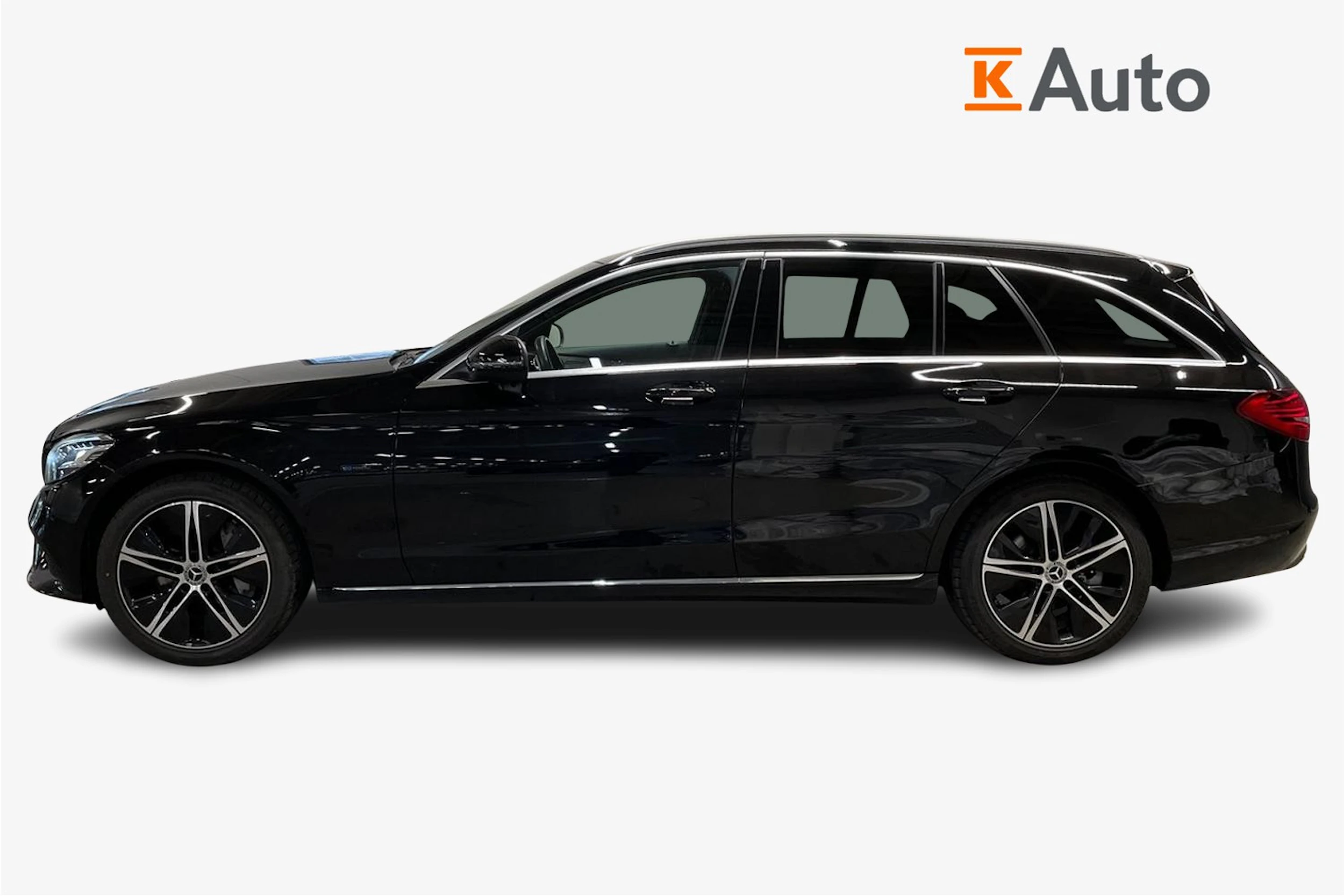 musta Mercedes-Benz C 2021 kuva 5.