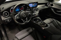 musta Mercedes-Benz C 2021 kuva 6.
